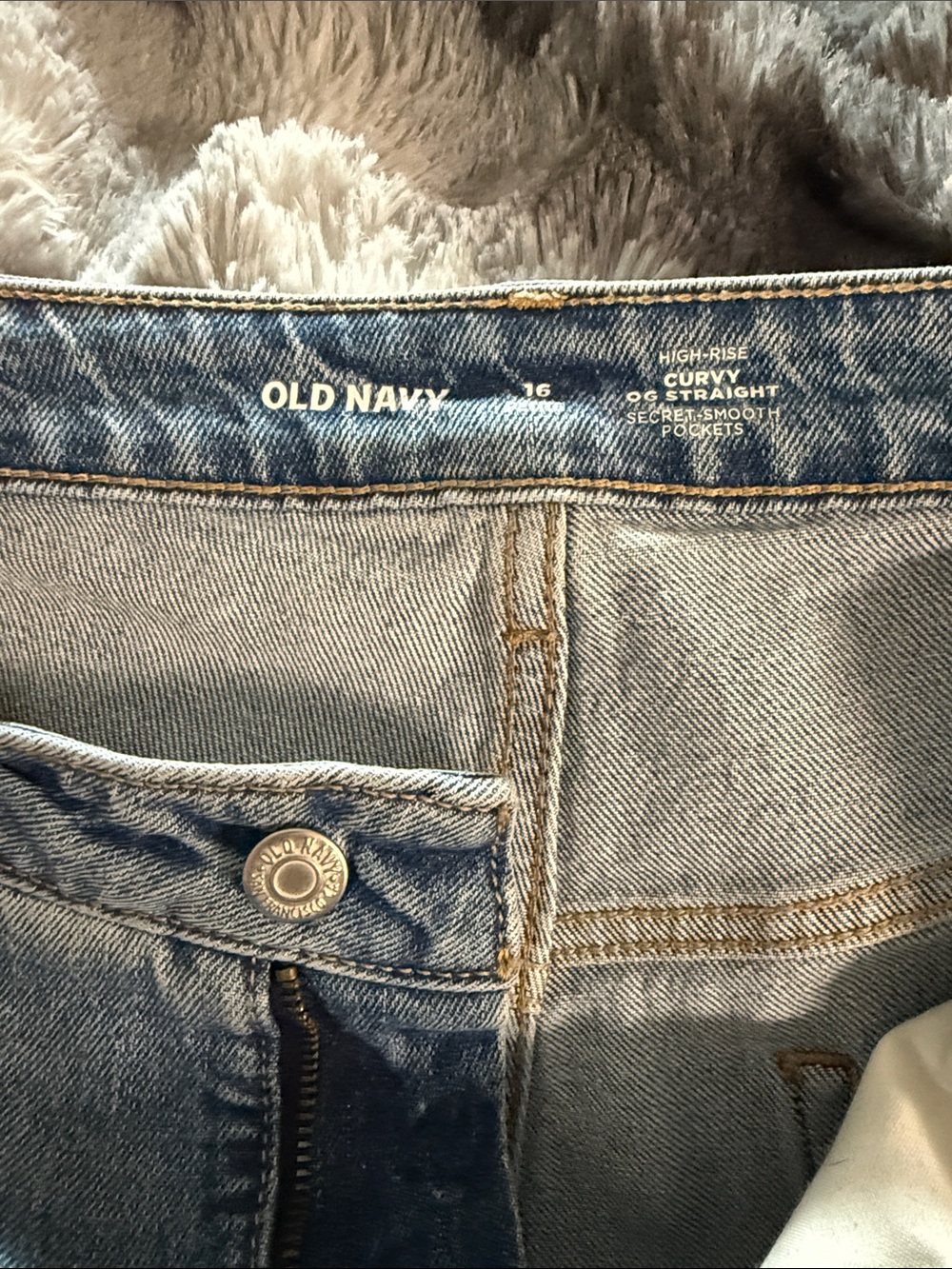 Old Navy Light Blue High-Rise Curvy Straight Jeans
